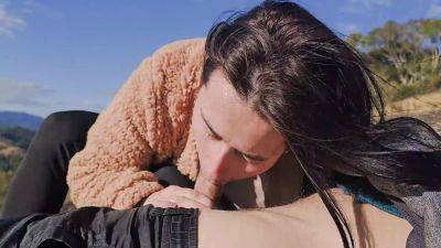 Jennifer Pimenta - Marido Nao Quis Acompanhar A Esposa Ate O Mirante, Entao Eu O Guia De Turismo Fodi Sua Bunda Gostosa 10 Min - hclips.com - Brazil