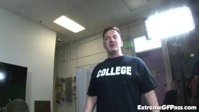 Foursome slut fucked hard and deep - hotmovs.com