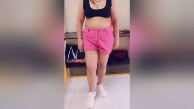 Model At Camera Shooting - New Delhi - desi-porntube.com - India