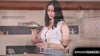 Go Bigg, Go Black, Or Go Home - hotmovs.com