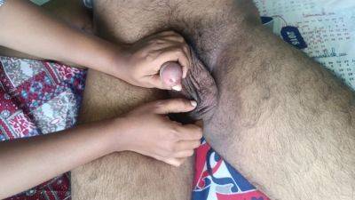 Stepsister Shared Bed With Her Stepbrother - desi-porntube.com - India