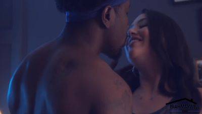 Rub Clit Into Orgasm While Taking Bbc 10 Min With Alyx Star, Isiah Maxwell And Busty Goddess - hotmovs.com