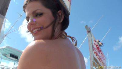 Parafuck Me With Bobbi Starr, Emerge - Brazzers - hotmovs.com