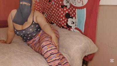 Nick Madam Hind In Her Big Vagina And She Says The Sweetest Egyptian Sex Words - hclips.com - Egypt