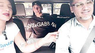 Khloe monta la polla de su hombre hasta que le llena el coño con semen caliente Juan Bustos ROAD - ah-me.com