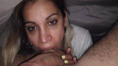 Garganta Profunda And Argentina Xxx In Mamada Debajo De Las Sabanas 6 Min - hclips.com - Argentina