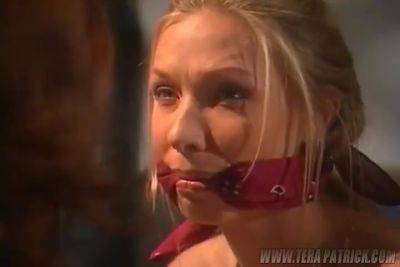 Wild Lesbian Sex With Scissoring And Anal Toying - hotmovs.com