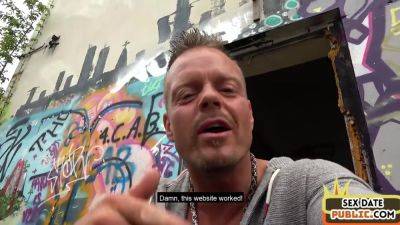 Pulled horny slut cockbouncing outdoor - hotmovs.com