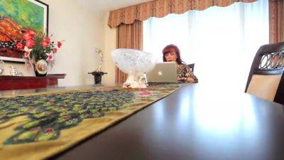 PORNSTAR PLATINUM Redhead MILF Sexy Vanessa Delivers Amazing Fuck After Foreplay - hotmovs.com