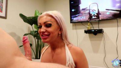 Tiptobase - Destiny 2 Deepthroat - hclips.com