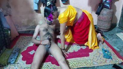 Desi Pornstar Priya Bhabhi Called Her Neighbor Boy To Her House And Fucked Him - desi-porntube.com - India