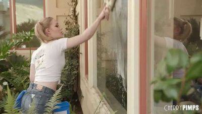 Emma Starletto - Steve Holmes - Petite Blonde Emma Starletto Fucks Steve Holmes - Cowgirl, Doggy & Deep Throat - veryfreeporn.com