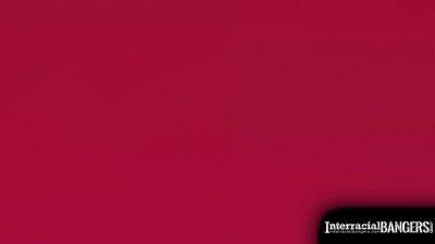 Busty Blonde Slut Savannah Bond Stretched Out By Architect's Bbc - hotmovs.com