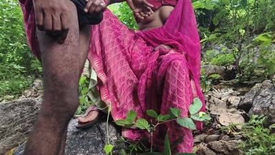 Jangal Me Faking My Waif Xxx - desi-porntube.com - India