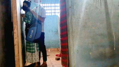 Indian School Girlfriend Outdoor MMS Sex - Big Cock Loud Fuck in Public - veryfreeporn.com - Japan - India - Sri Lanka