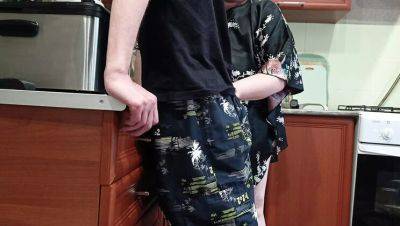 Hot Russian MILF Zona901 Swallows Cum After Intense Blowjob - veryfreeporn.com - Russia