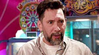 Sky Pierce - Tommy Pistol - Stepdad make it quick someone is coming - ah-me.com