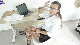 I urgently need a break and your dick to rest! Office Hard sex! OF free sub in comments - ah-me.com