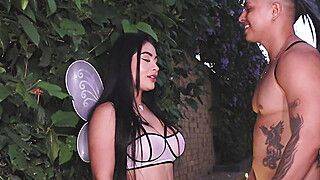 Cosplay, Angelito inocente es follada por demonio de gran verga-ALEJANDRA PALACIOS - ah-me.com