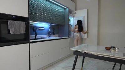 Elisonni - #11 - hotmovs.com