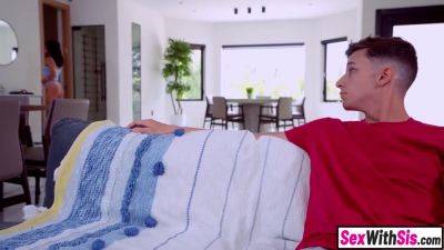 Mutual Pussy Rubbing With Asian Stepsis With Jade Kimiko - hotmovs.com