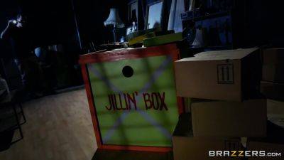 Jillin' In The Box With Jessy Jones, Piper Perri - Brazzers - hotmovs.com