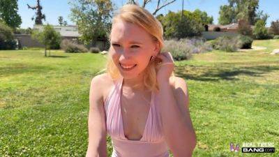 Mckenna Lynn - Newbie Mckenna Gets Tested Out - videomanysex.com