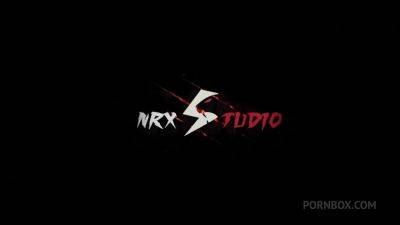 First Double Pussy ( DPP ) with skinny teen - hotmovs.com