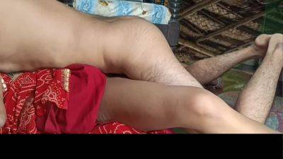 Poor Village Couple In Hut.showing Beautiful Pussy And Sucking Dick - desi-porntube.com - India