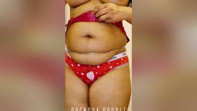 Stepmom Dress Changing In Front Of Her Stepson - desi-porntube.com - India