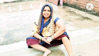 Desi Bhabhi Hardcore Sex with Hindi Audio - Padosh Wali Aunty Rough Fuck - veryfreeporn.com - India