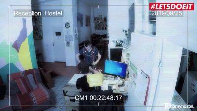 Cuckold Boyfriend Lets Stranger Fuck His Teen 18+ Gf With Sam Bourne - hotmovs.com