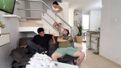 Stepsister Gets Fucked Hard By Friend's Big Cock - Sara Case Rough Anal Sex - xxxfiles.com - India - Colombia