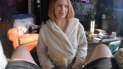 Verified Amateurs In Convincing My Manager To Close Early By Letting Him Fuck Me In The Stock Room - hclips.com