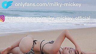 Fucked her boss for a promotion at work - ah-me.com