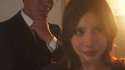 OFFLUFFSSXTUTOERNY32JUR125 - upornia.com