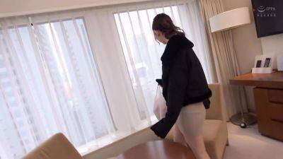 0010121_きれいなお尻 へそピアス 看護師などが含まれている - hclips.com - Japan