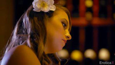 Harley Jade - Harley Jade: Pick Up Artist - hotmovs.com