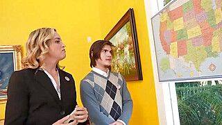 Free use fucking of the campaign chief - ah-me.com