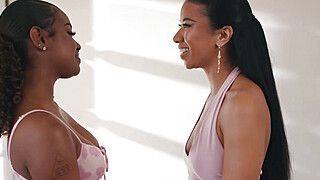 What the fuck youre doing in the closet? - ah-me.com