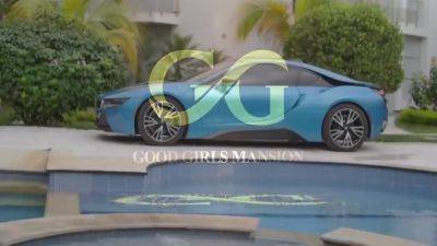 Hot Water - Hot War Of Water Gunset - hotmovs.com