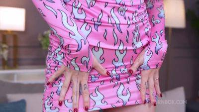 5on1 Hot babe Stacy Fort gets double vaginal penetration and - hotmovs.com