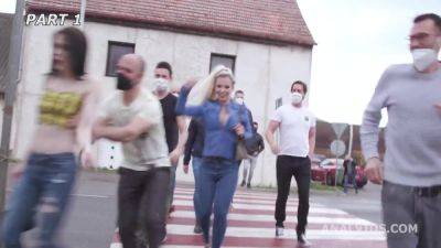 Anna De-Ville - Happy B-day #1, Anna de Ville gets the presents and has fun with - hotmovs.com - Britain - Usa