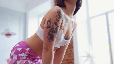 First DOUBLE Penetration with Indian desi teen - hotmovs.com - India