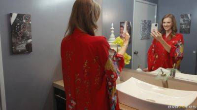 Public Sucking Feature Presentation With Van Wylde, Ashley Lane - Brazzers - hotmovs.com