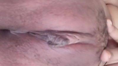 Beautiful Desi Indian Girlfriend Fingering Pussi - desi-porntube.com - India