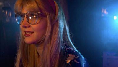 Happy Ending - Stepmom Shawna Panofka's Sensual Massage Leads to a Happy Ending - xxxfiles.com - Usa