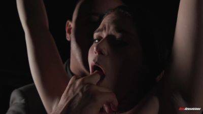 Katerina Deville Hangs Around For Some Dominant Fun - hotmovs.com