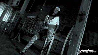 Slutty Nurse Gets Her Own Dose - hotmovs.com