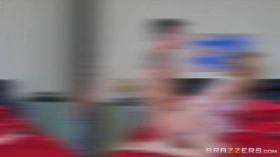 Monique Alexander - Pornstar Therapy 2 With Jessy Jones, Monique Alexander, Skyla Novea - Brazzers - hotmovs.com